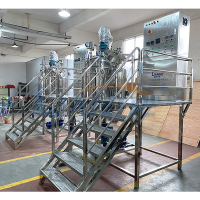 Grote van de Mixerskincare van de Capaciteits6000l Gezichts Vacuümemulgator de Reactortank met het Verwarmen