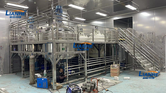 De gezichtslotion die van het Roomlichaam Detergent de Shampoomixers mengen van de Tank Vloeibare Zeep